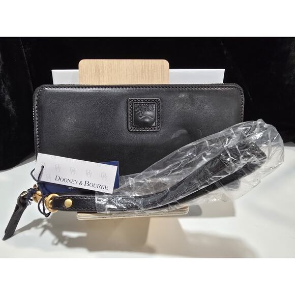 Dooney & Bourke Florentine Large Zip Around Wristlet Black MSRP=$228 *NWT* - Picture 1 of 6